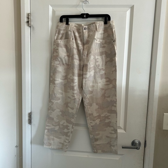 Sundance Pants - Sundance Cream and Tan Everyday Pants with Logo Tag